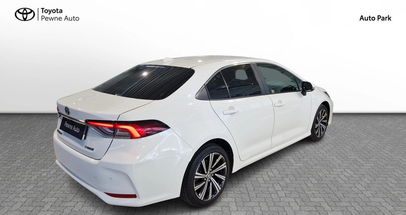 Toyota Corolla cena 109900 przebieg: 42183, rok produkcji 2022 z Łomianki małe 79